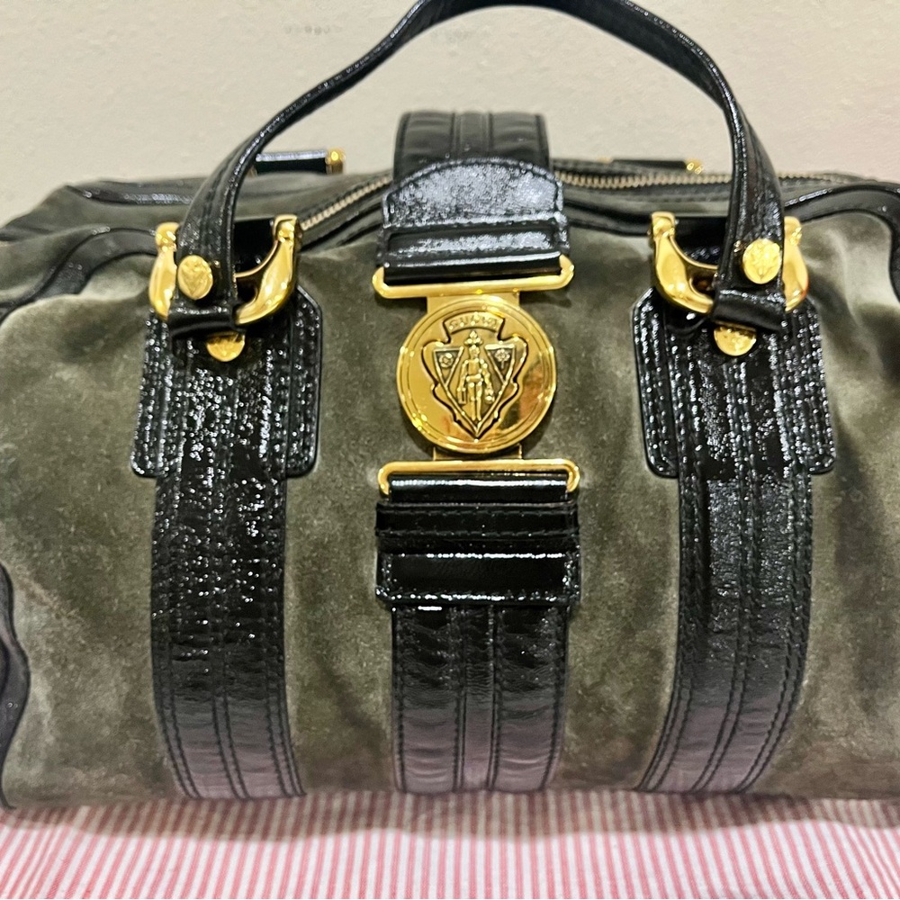 Gucci Black and Brown Travel Bag with Gold Hardware - Picture 3 of 12